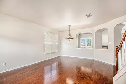 605 Port Royale Way, Euless, TX 76039 - Photo 2
