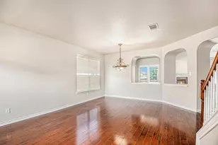 605 Port Royale Way, Euless, TX 76039 - Photo 2