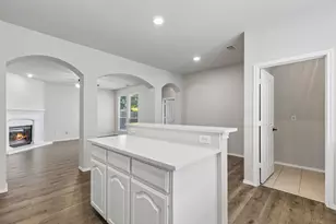 436 Baverton Ln, Fort Worth, TX 76052 - Photo 10