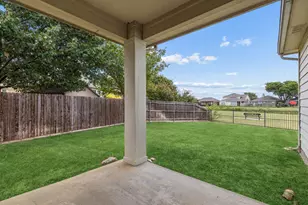 436 Baverton Ln, Fort Worth, TX 76052 - Photo 28