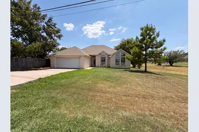 201 Driftwood Court, Runaway Bay, TX 76426 - Photo 1