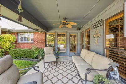 201 Oakwood Drive, Lancaster, TX 75146 - Photo 12