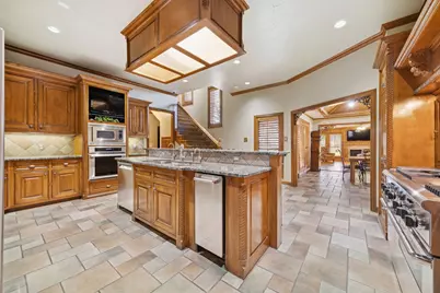 201 Oakwood Drive, Lancaster, TX 75146 - Photo 22
