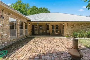 301 Paris St, Pecan Gap, TX 75469 - Photo 32