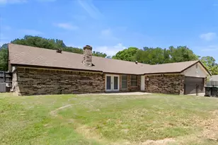 2001 San Jacinto Dr, Arlington, TX 76012 - Photo 28