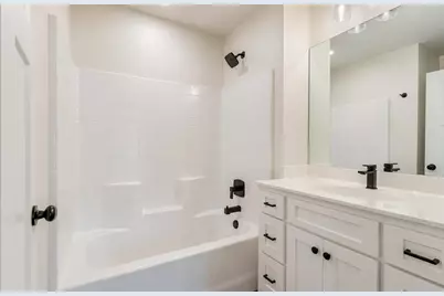 421 S Bonner Street, Jacksonville, TX 75766 - Photo 14