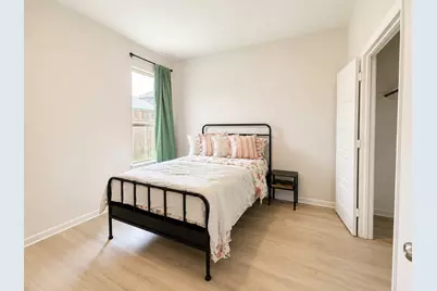 639 Congressional Avenue, Red Oak, TX 75154 - Photo 8