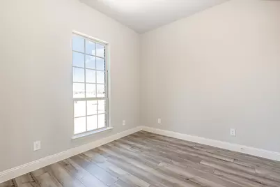 610 Crystal Lake Lane, Red Oak, TX 75154 - Photo 14