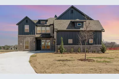 610 Crystal Lake Lane, Red Oak, TX 75154 - Photo 1