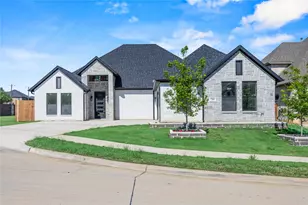 7203 Harris Pl, Arlington, TX 76001 - Photo 1