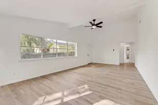 907 Melanie Ln, Keene, TX 76059 - Photo 16