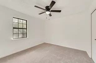 907 Melanie Ln, Keene, TX 76059 - Photo 26