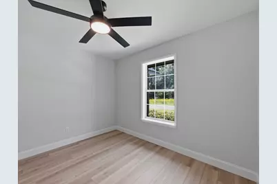 105 E Foggle Street, Athens, TX 75751 - Photo 28