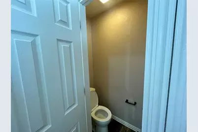 625 Main Street, Roanoke, TX 76262 - Photo 20