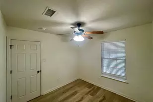625 Main St, Roanoke, TX 76262 - Photo 14