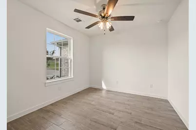 3960 John E. Woody Road, Springtown, TX 76082 - Photo 6