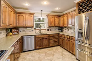405 N Wickham St, Alvord, TX 76225 - Photo 10