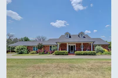 405 N Wickham Street, Alvord, TX 76225 - Photo 2
