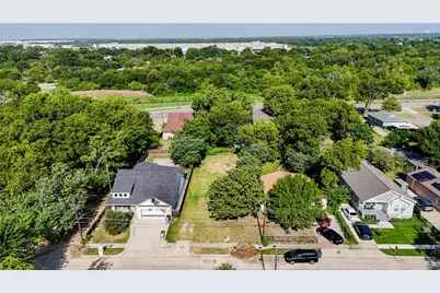 3725 Vineyard Drive, Dallas, TX 75212 - Photo 4