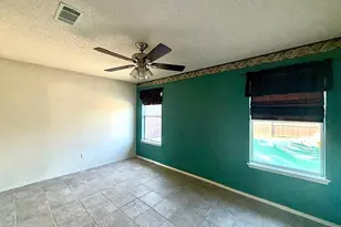 959 Aaron Dr, Burleson, TX 76028 - Photo 10
