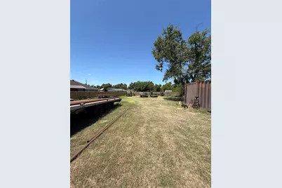 609 7th Street, Sulphur Springs, TX 75482 - Photo 6
