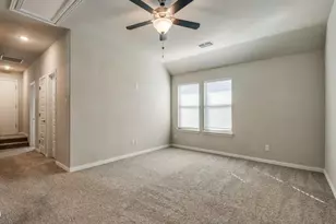1112 Putman Dr, McKinney, TX 75071 - Photo 6