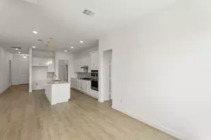 653 Tyronza Dr, Justin, TX 76247 - Photo 10