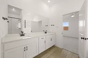 653 Tyronza Dr, Justin, TX 76247 - Photo 26