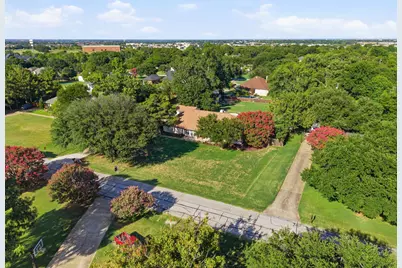 835 Cross Timbers Drive, Double Oak, TX 75077 - Photo 38
