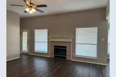 1012 High Crest Drive, Azle, TX 76020 - Photo 2