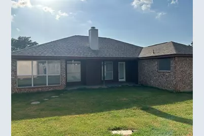 1012 High Crest Drive, Azle, TX 76020 - Photo 18