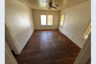 804 W Bridge Street, Weatherford, TX 76086 - Photo 6