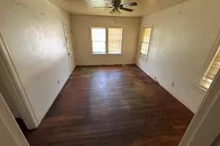 804 W Bridge St, Weatherford, TX 76086 - Photo 6
