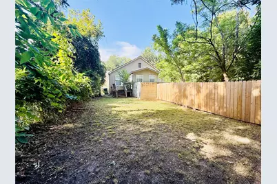 814 W College Street, Sherman, TX 75092 - Photo 14