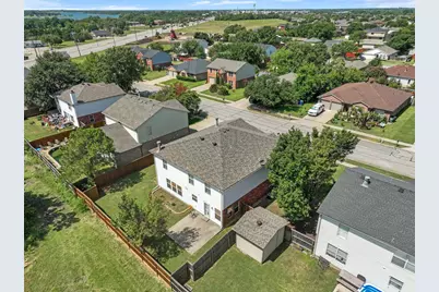 1017 Lake Trail Drive, Little Elm, TX 75068 - Photo 18