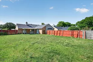 481 Weaver St, Cedar Hill, TX 75104 - Photo 32