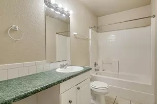 116 Honey Bee Dr, Joshua, TX 76058 - Photo 18