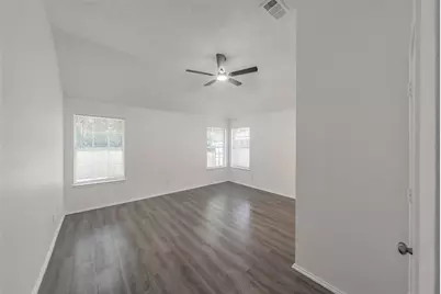 913 Mill Spring Drive, Garland, TX 75040 - Photo 18