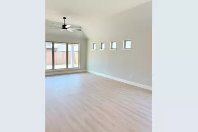 1961 Daybreak Drive, Venus, TX 76009 - Photo 4