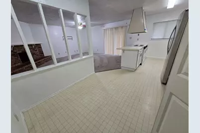 6932 Misty Glen Court, Fort Worth, TX 76120 - Photo 20