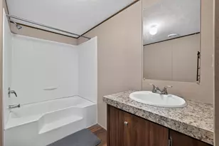 904 Pawnee Trail, Granbury, TX 76048 - Photo 18