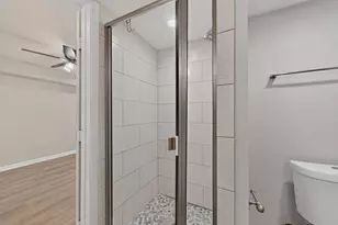 10530 Stone Canyon Rd, Dallas, TX 75230 - Photo 32