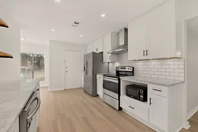 10530 Stone Canyon Road #108, Dallas, TX 75230 - Photo 14