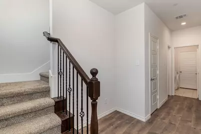 2413 Siskiyou Street, Lewisville, TX 75056 - Photo 6