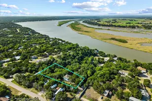 2704 Canyon Trail, Granbury, TX 76048 - Photo 6