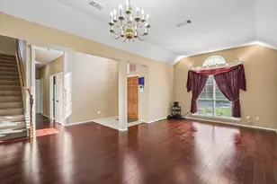 8101 Ross Lake Dr, Fort Worth, TX 76137 - Photo 16
