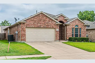 6208 Melanie Drive, Fort Worth, TX 76131 - Photo 2