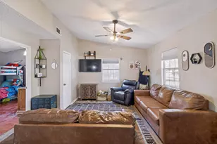 917 Grande Dr, Mesquite, TX 75149 - Photo 4