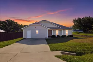 1003 Lakeshore Blvd, Oak Point, TX 75068 - Photo 1