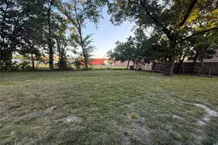 150 E Cooper St, Cooper, TX 75432 - Photo 10